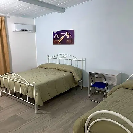 Couette-café Casa Acito 4*